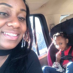 Meet your Posher, Cassandra